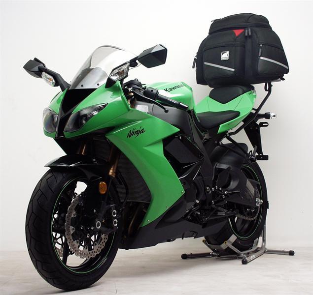 Kawasaki ZX-10R 1000 (2010)