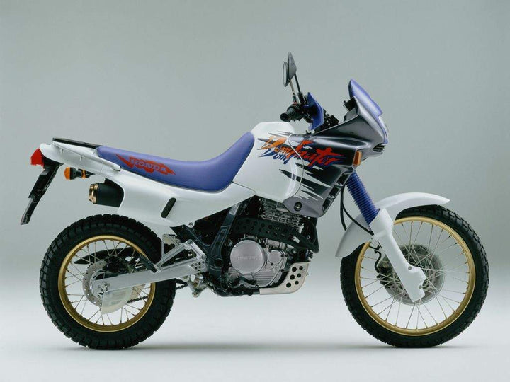 Honda NX 650 P Dominator (93 >)