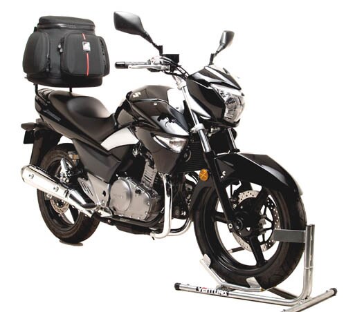 Suzuki GW 250 Inazuma (13-16)
