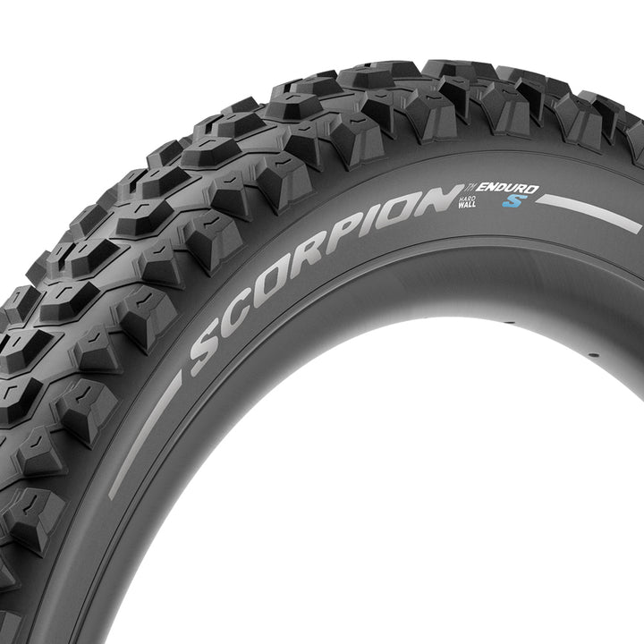 Scorpion Enduro - S - HardWALL - close up