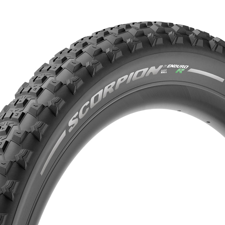 Scorpion Enduro - R - HardWALL - close up