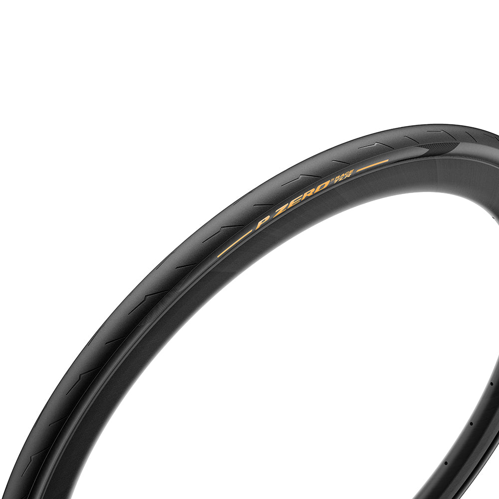 P ZERO Race TLR Gold - tread 1